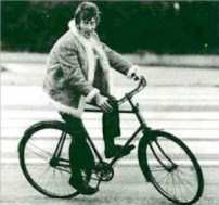 john-lennon-bike-300x282